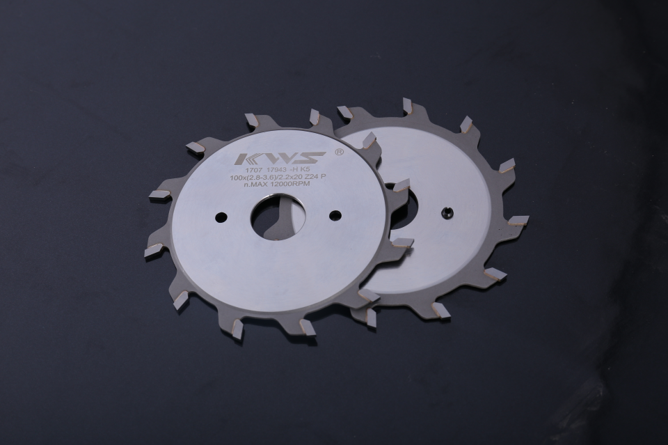 How to choose the scoring saw blade on table saw